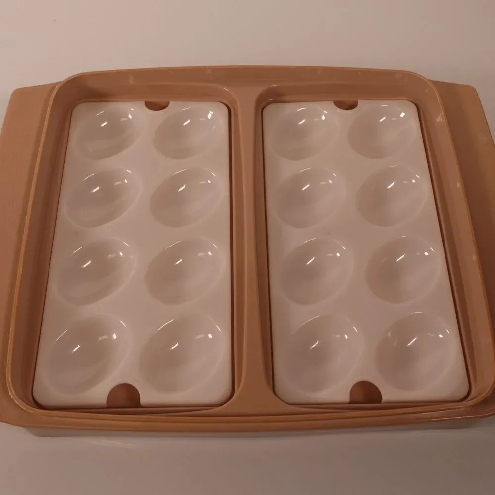 Vintage Tupperware Deviled Egg Keeper Carrier Tray Container Almond 723-2 w/ Lid